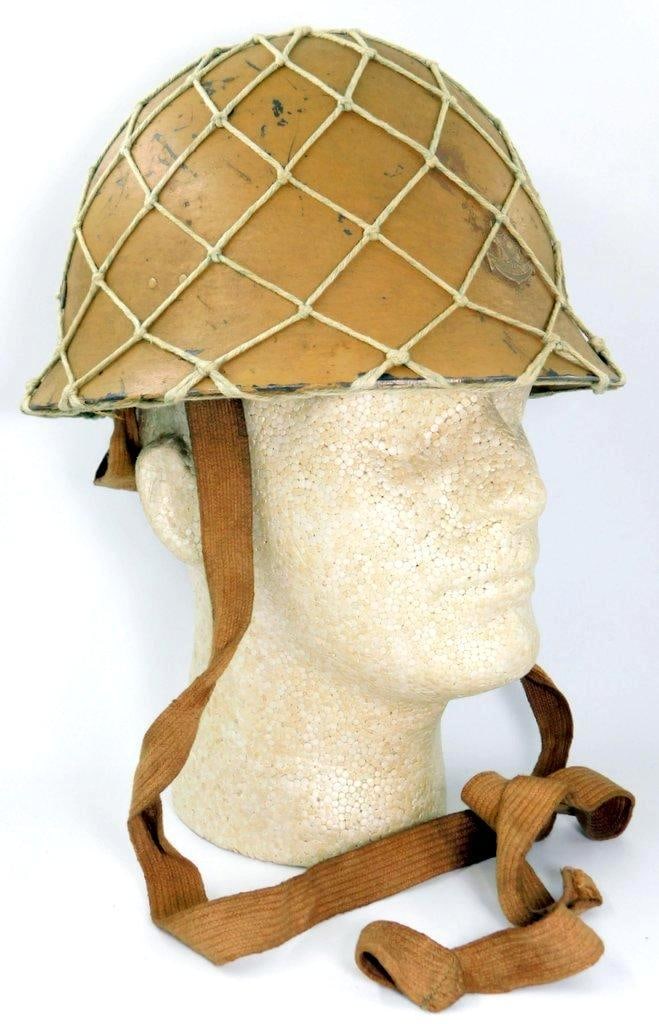 Japanese WWII Naval Marine Landing Forces Combat Helmet (1 of 18)