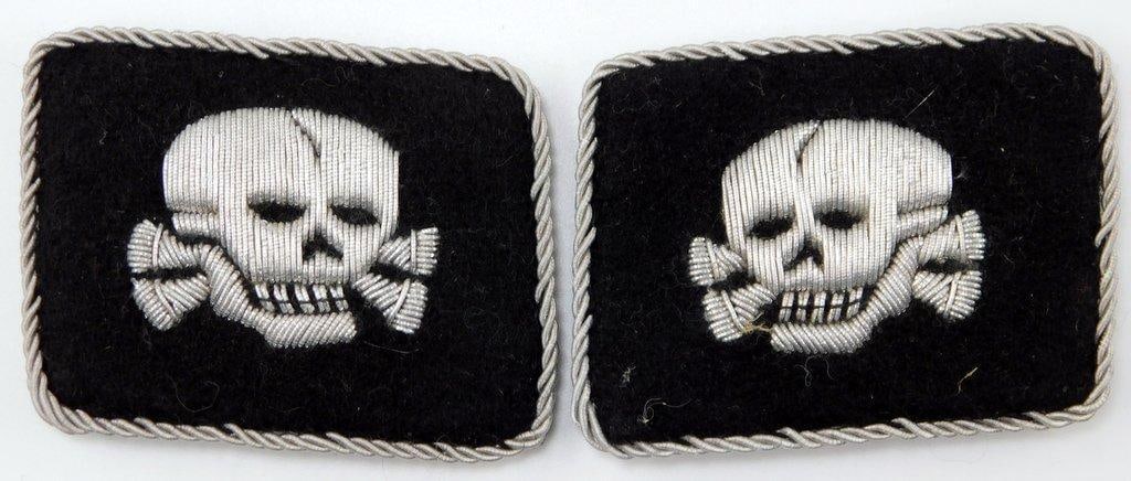 Pair of German WWII TOTENKOPF Officers Skull Collar Tabs (1 of 7)
