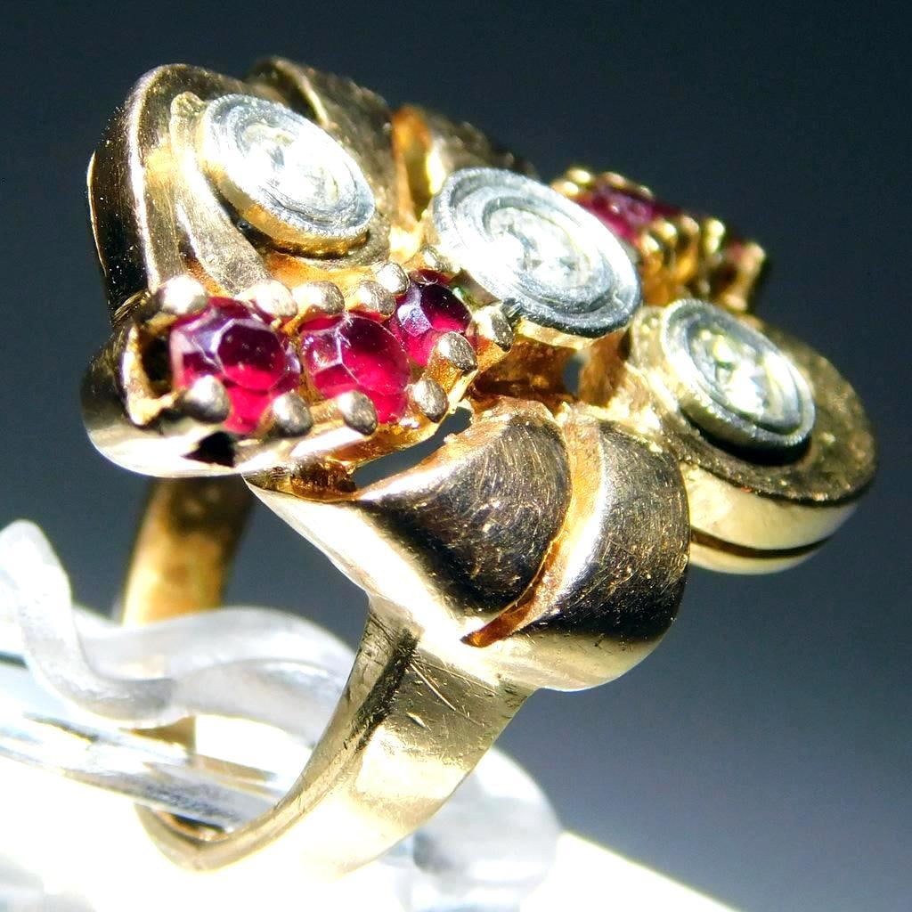 14K Gold w/ Diamonds and Rubies Ladies Ring (1 of 6)