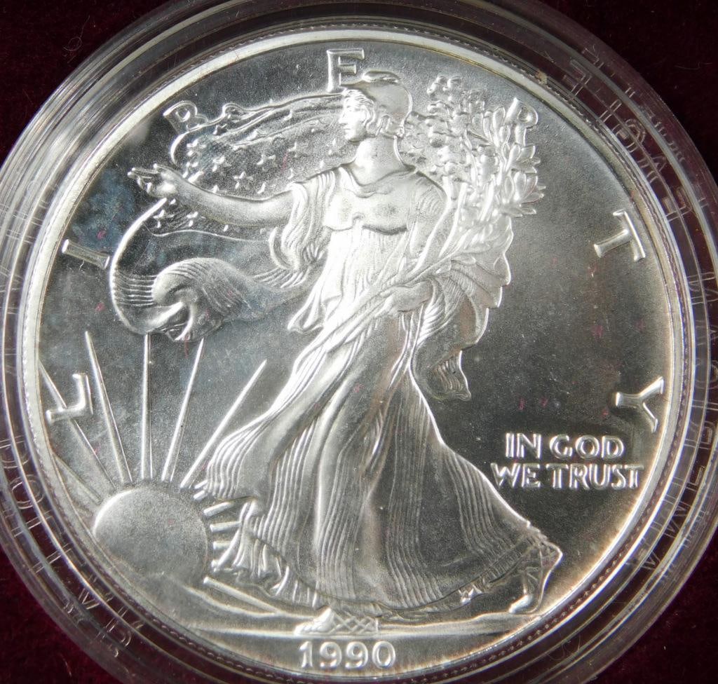 1990 American Eagle Silver Dollar Coin in Box (1 of 5)