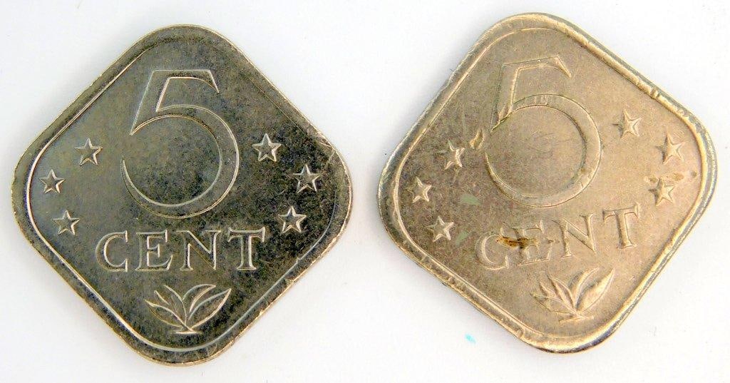 International Coins Including Polish and Netherlands Antilles Pieces - 10
