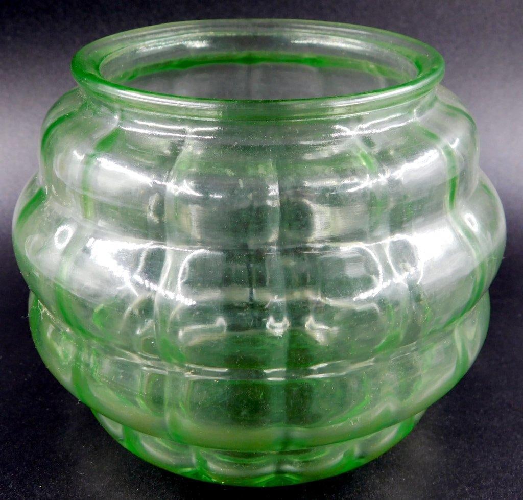 Green Uranium Glass Ribbed Bowl in Bulbous Form - 3