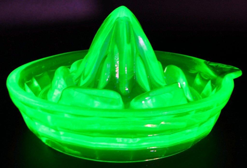 Uranium Glass Citrus Citrus Juicer w/ Handle and Starburst Base - 2