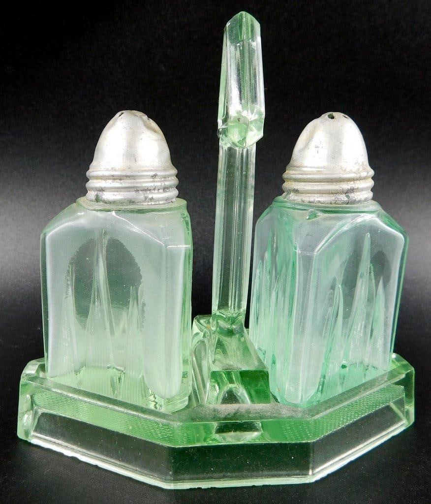 Uranium Glass Salt & Pepper w/ Caddy - 5