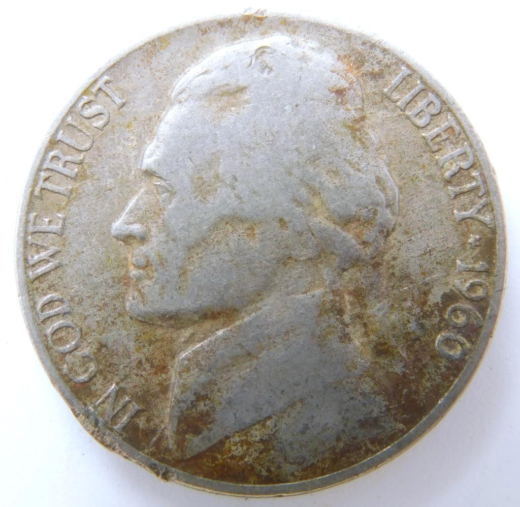 7 U.S. Coins Including 1906 Indian Head Cent and Buffalo Nickels - 4