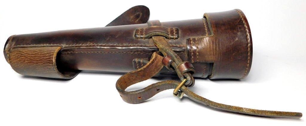 Antique English Hunting Glass Saddle Fask in Leather Case - 2
