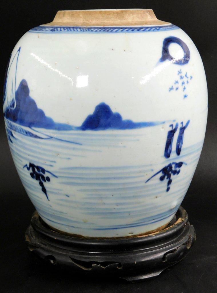 Chinese Ginger Porcelain Jar in Blue-and-White Finish - 8