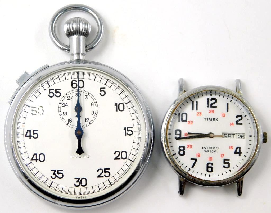 Groupiing of Used Non-Working Watches (1 of 8)