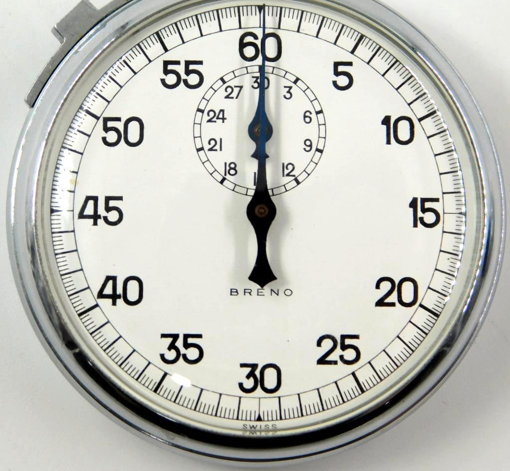 Groupiing of Used Non-Working Watches - 2