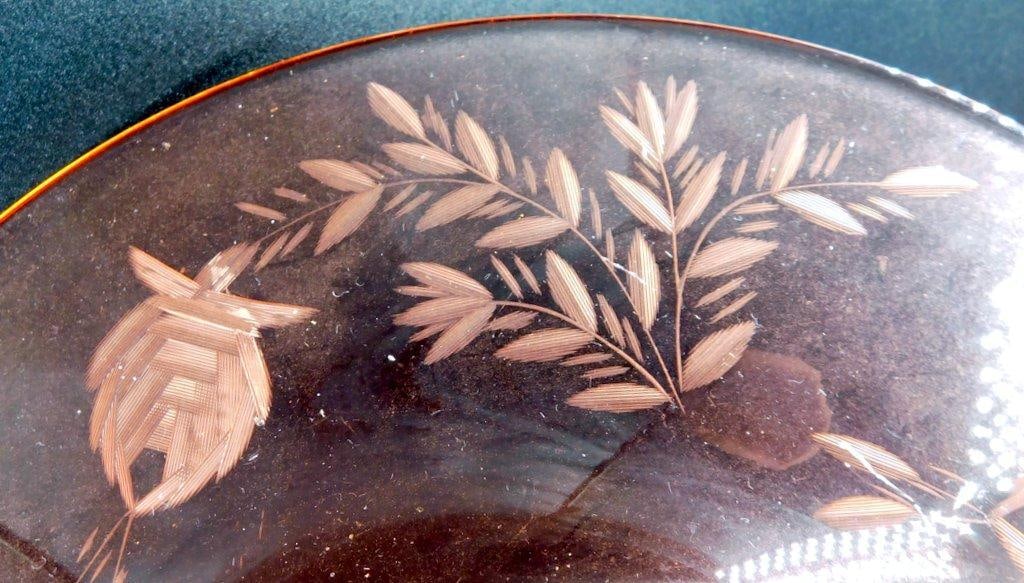 Pink Depression Glass Shallow Plate/Bowl w/ Etched Floral and Leaf Pattern - 7