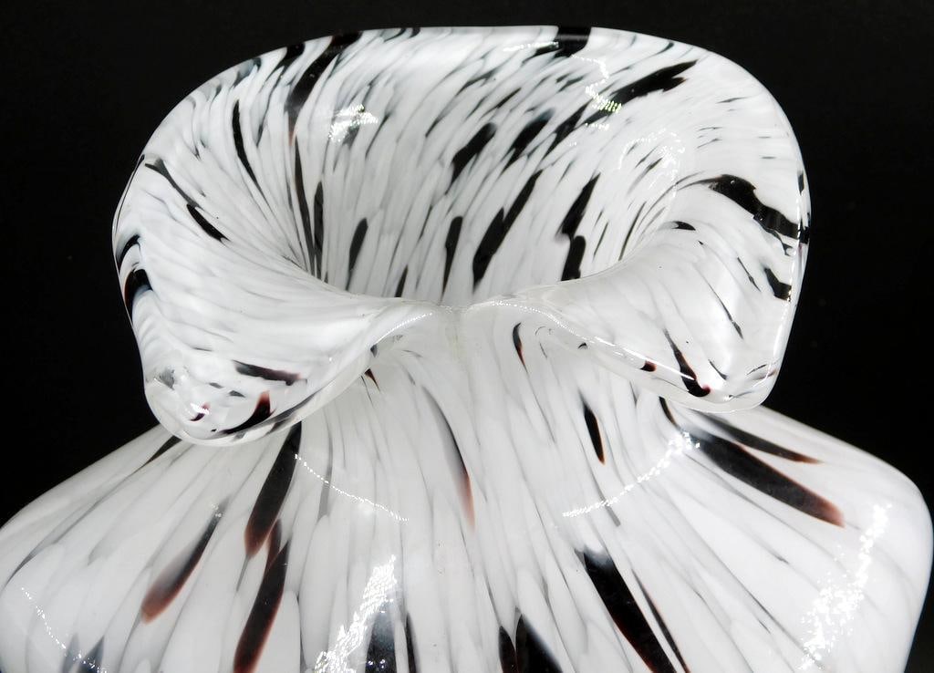 Classic Art Glass Murano Style Female Bust Torso Vase - 4