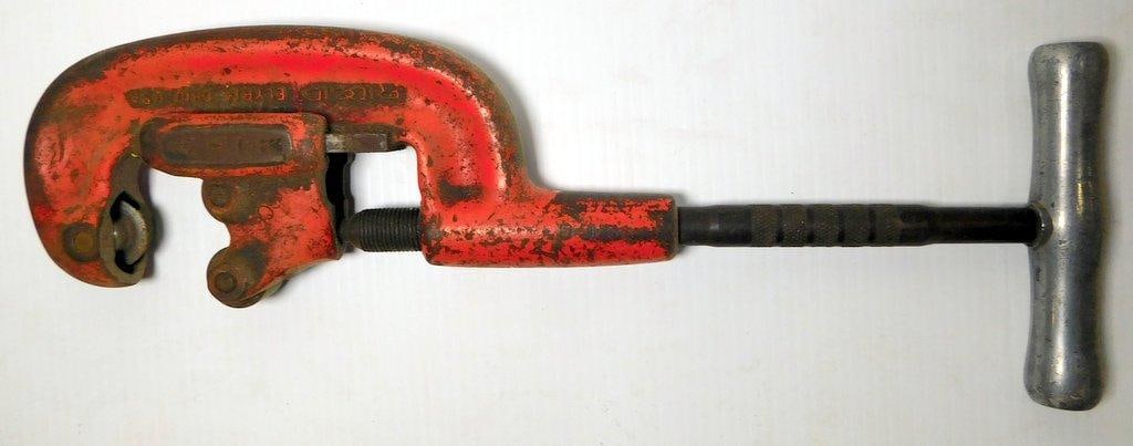 Hand Tools Including Large Pipe cutter, Pipe Wrenches & Hammer - 2