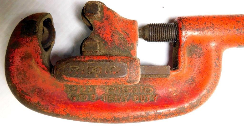 Hand Tools Including Large Pipe cutter, Pipe Wrenches & Hammer - 4