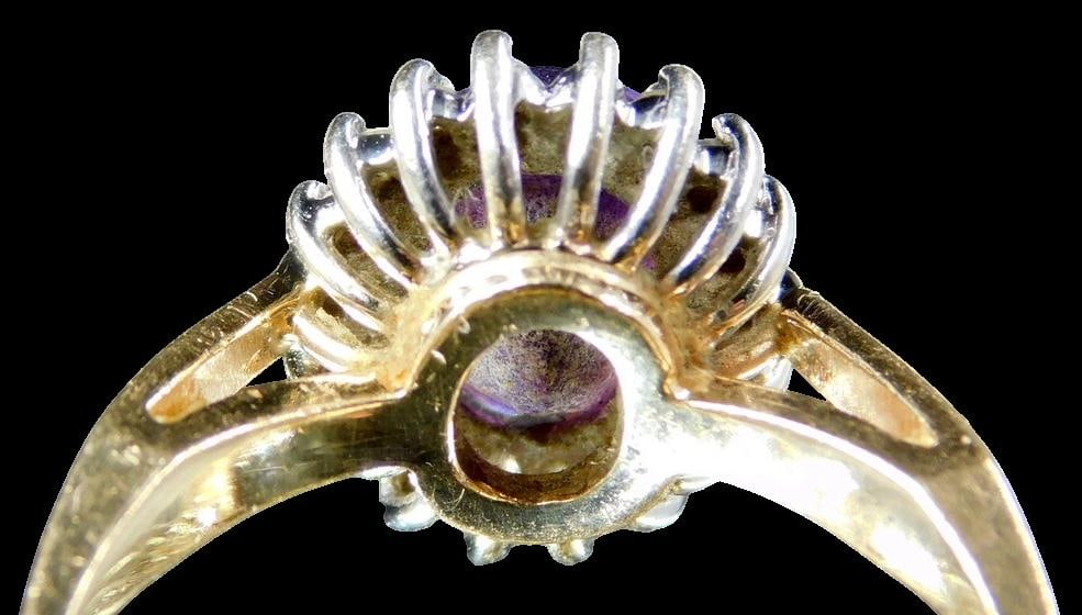 14K Gold Ladies Ring w/ Diamonds and Amethyst - 4