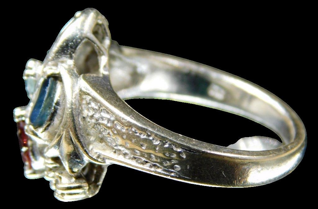 14K Gold Ladies Ring w/ Semi-Precious Stones - 3