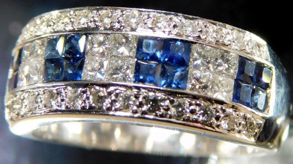 18K White Gold Diamond and Sapphire Ladies Ring - 4