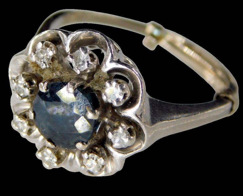 Ladies 14K Gold, Diamond and Topaz Ring - 3