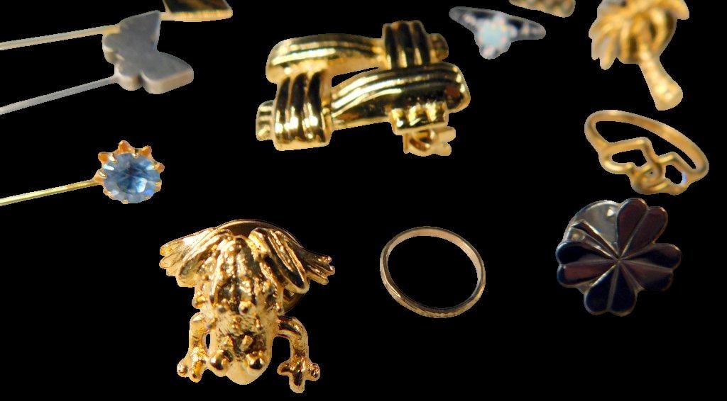 Jewelry, Including Rings, Brooches, Clips, and Miscellaneous Pieces - 10