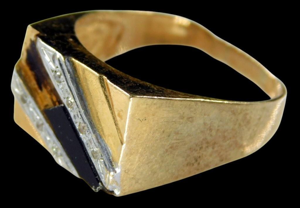 14K Gold Men's Ring Featuring Black Stone and Diamond Accents, Marked - 2