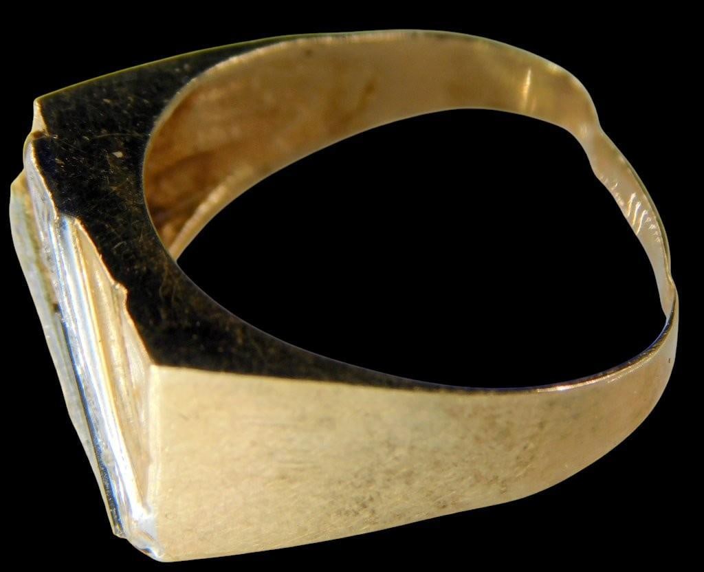 14K Gold Men's Ring Featuring Black Stone and Diamond Accents, Marked - 4