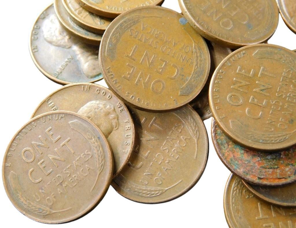 Pile of U.S. Wheat Pennies - Assorted Dates and Mint Marks - 11