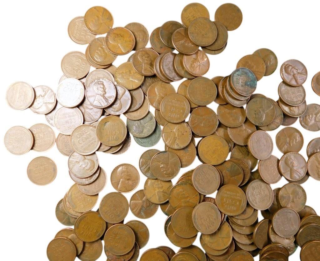 Pile of U.S. Wheat Pennies - Assorted Dates and Mint Marks - 7