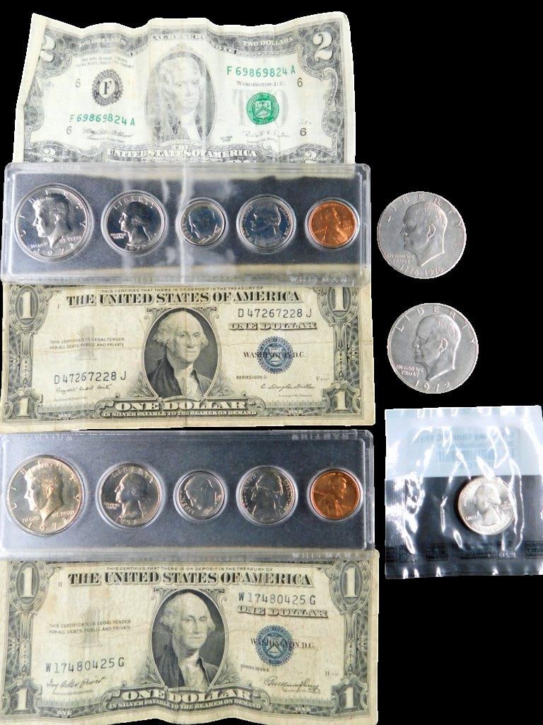 U.S. Currency and Coins, Including 1935 and 1995 Notes (1 of 12)