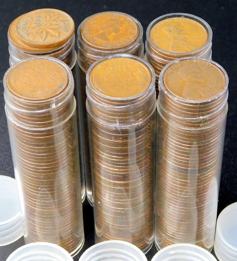Canadian and United States One Cent Copper Coins in Tubes, Unsearched: We are unsure what amount of U.S. vs. Canadian pennies are in each Coin on top is shown as when we opened Multiple rolls of Canadian and United States one cent copper coins housed in clear plastic