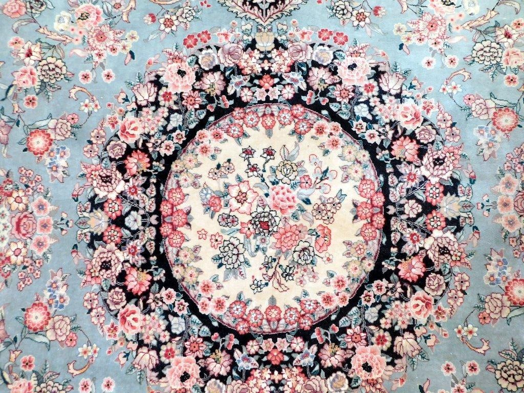 Persian-Style Area Rug w/ Floral Motif and Light Blue Field - 5