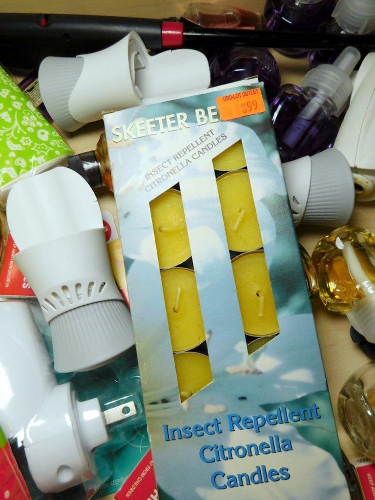 Air Wick Refills, Plug-In Warmers, Citronella Candles, and Accessories - 4