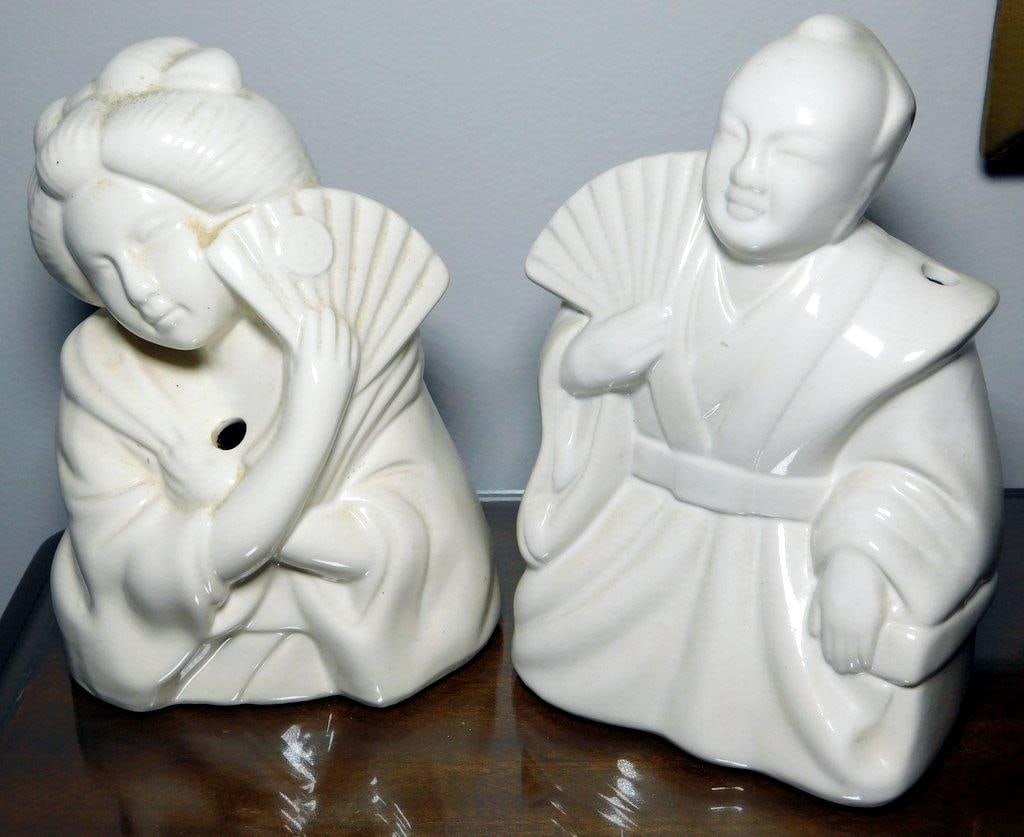 Four White Ceramic Figurines, Chinese Design - 10