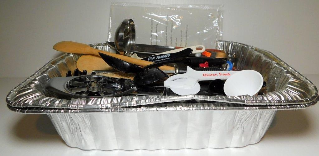 Kitchen Utensils in Aluminum Pan - 7