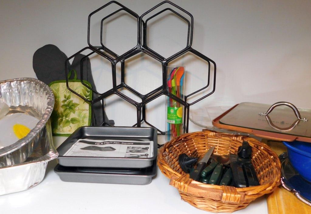 Kitchenware, Decor, and Collectibles Bundle - 9