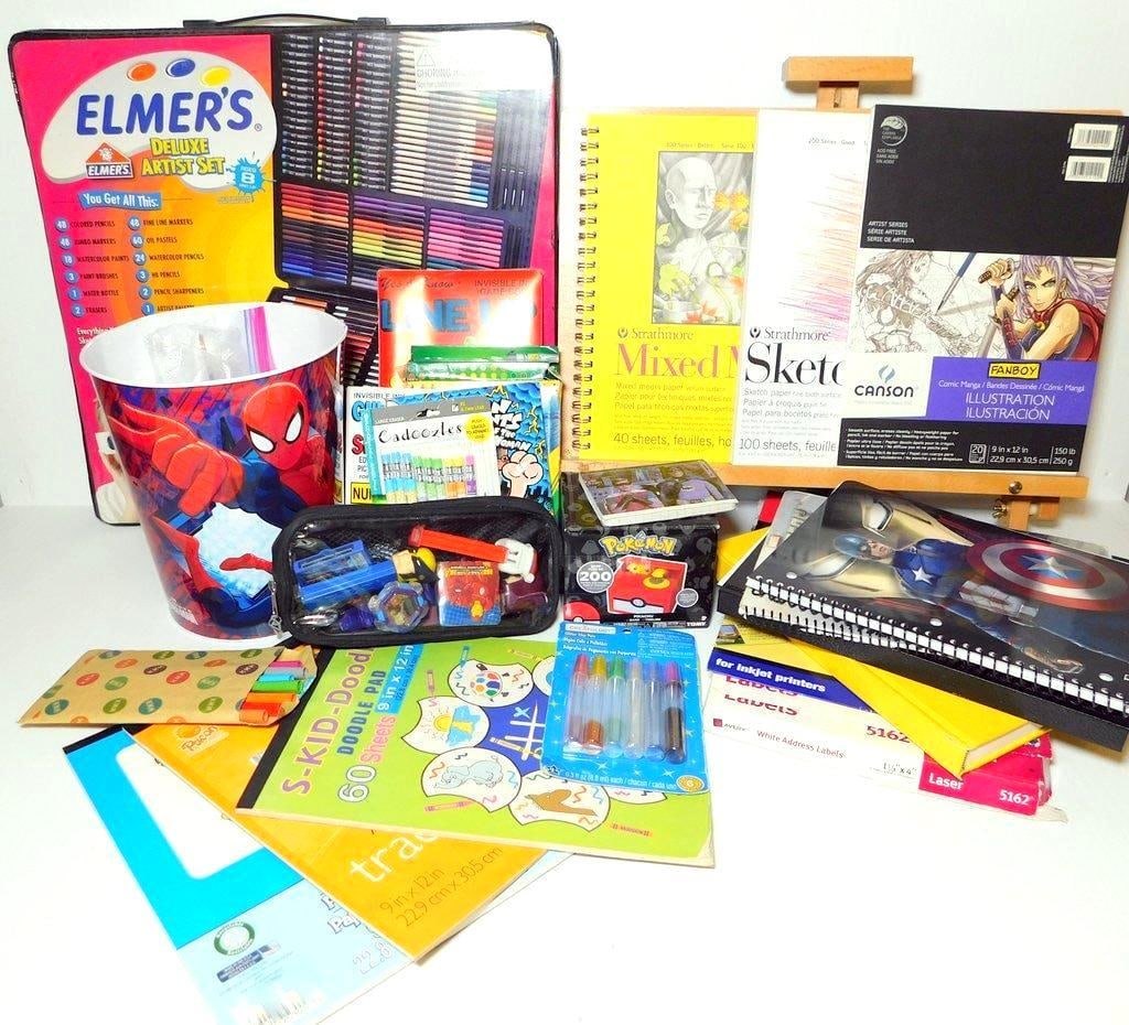 Art And Stationery Supplies With Elmer's Deluxe Artist Set (1 of 11)