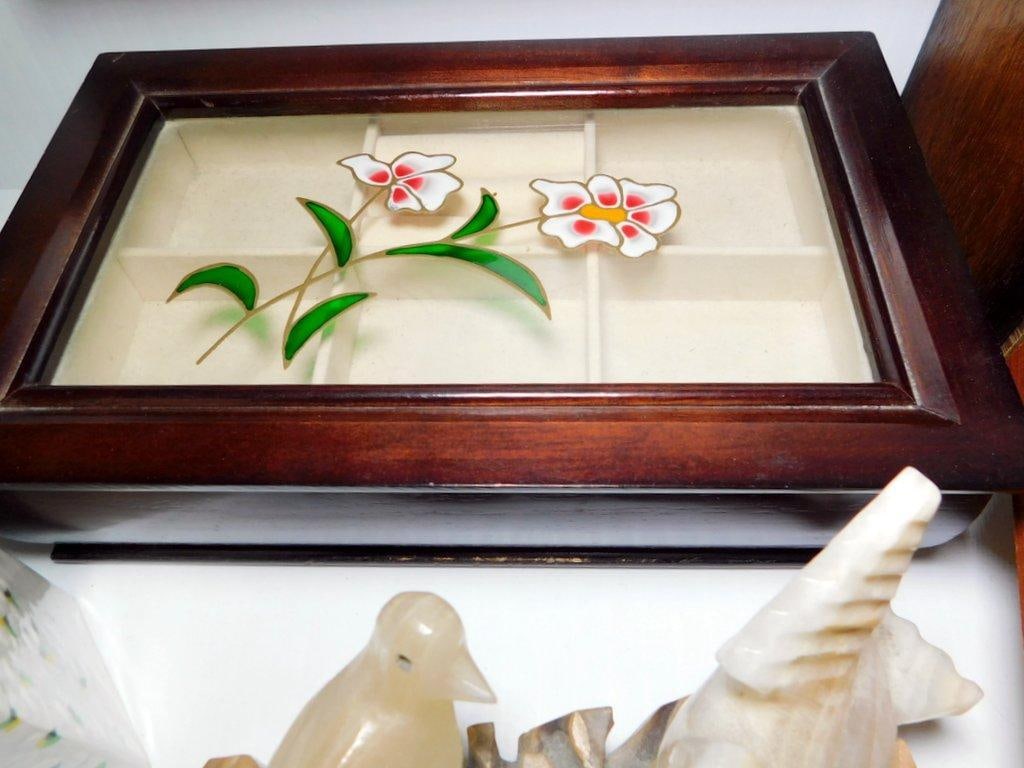 Variety Lot Featuring Perfume, Jewelry Boxes, Decor Items, and More - 4