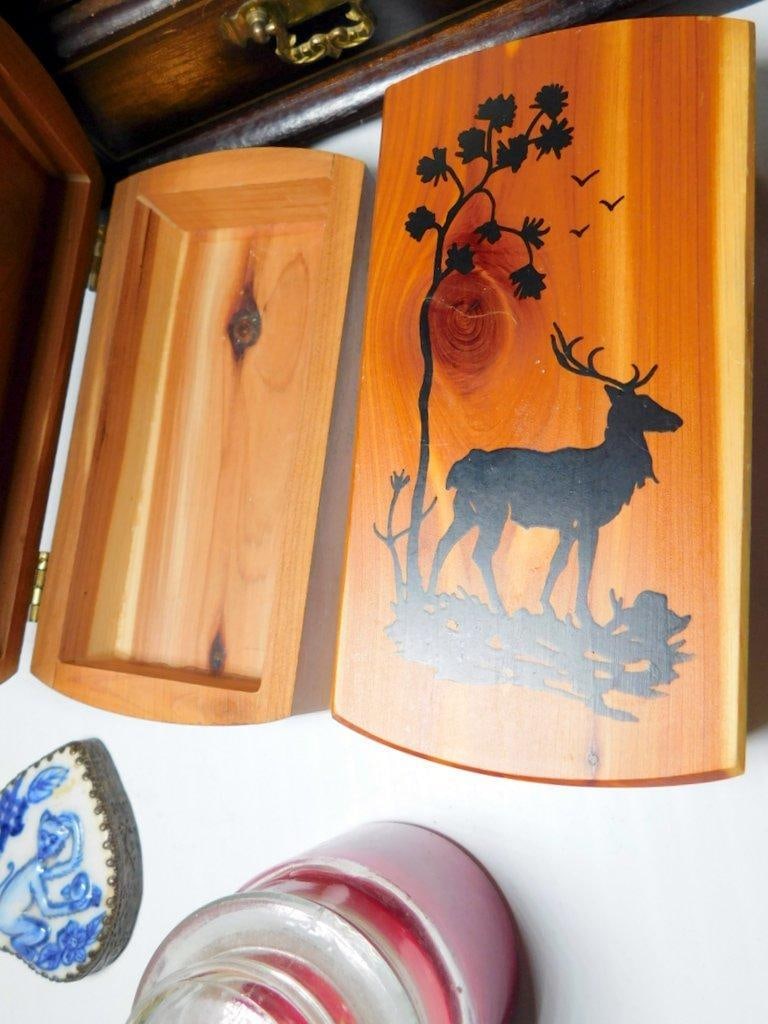 Variety Lot Featuring Perfume, Jewelry Boxes, Decor Items, and More - 8