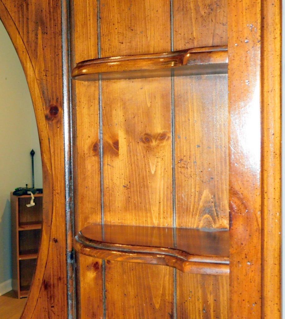 Wooden Matching Bedroom Set with Mirror, Drawers, and Carved Accents - 13