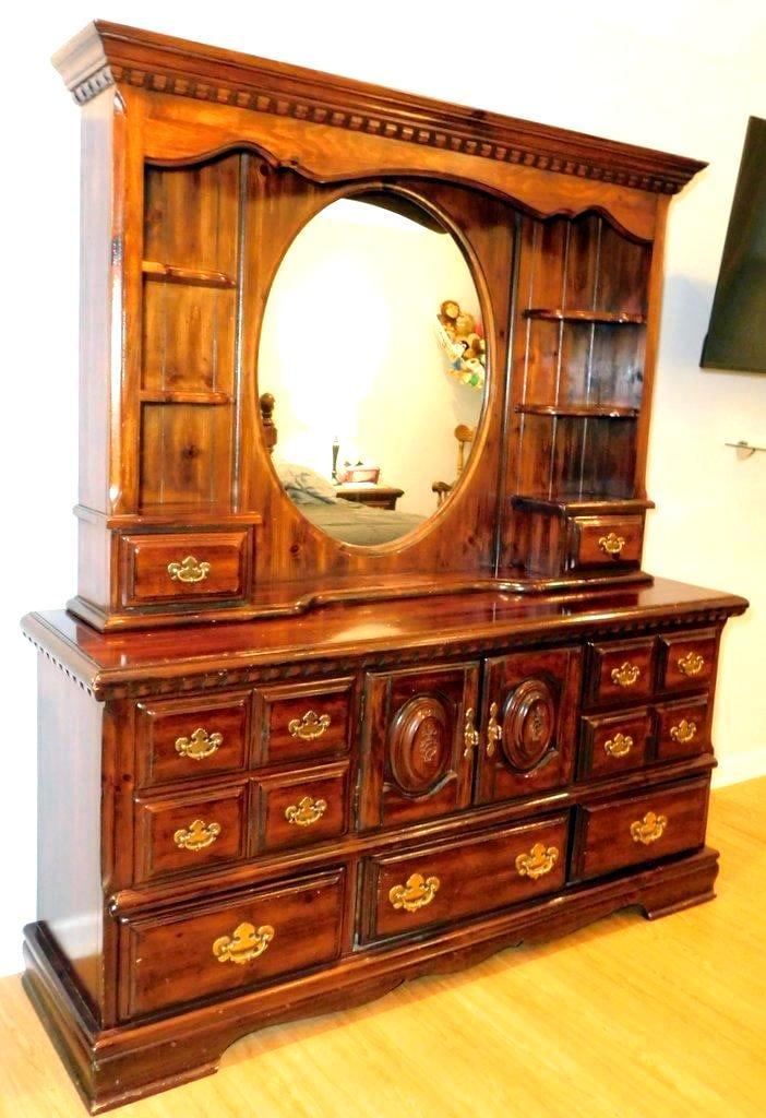 Wooden Matching Bedroom Set with Mirror, Drawers, and Carved Accents (1 of 20)