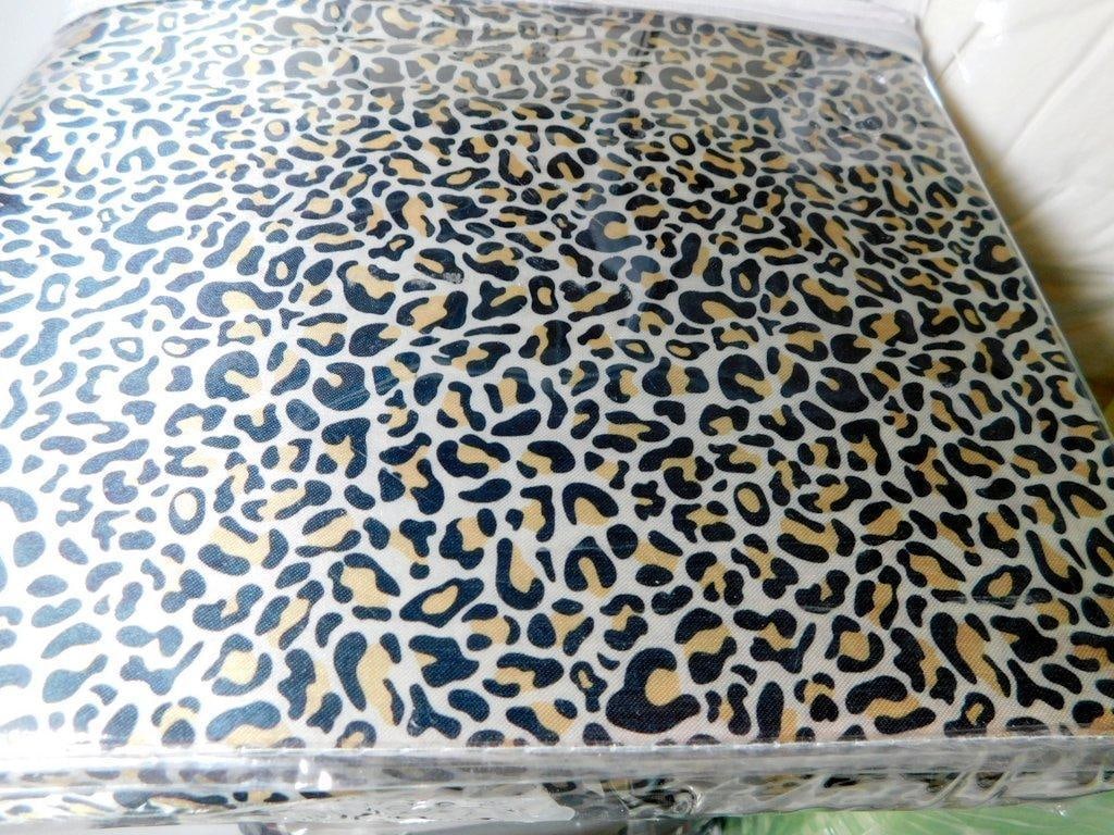 Bedding Items Including King and Queen Sets - 5