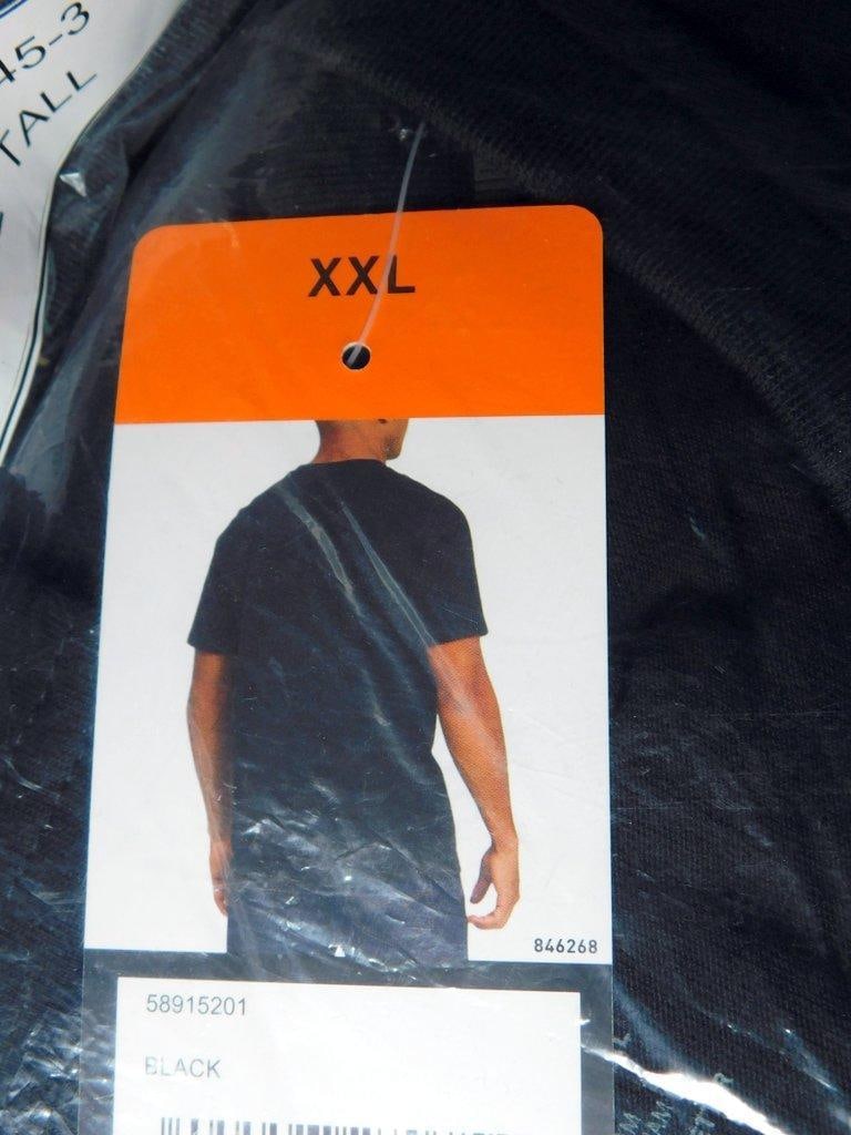 Four Apparel Items, Including Hoodies and T-Shirts, XL and XXL Sizes - 6