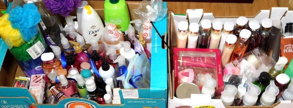 Large Assortment of Bath and Body Products and Personal Care Items, New - 18