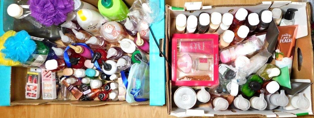 Large Assortment of Bath and Body Products and Personal Care Items, New: Large grouping of bath and body products in two large boxes, including items from Bath & Body Works, Dove, Garnier Fructis, and Ulta Beauty Includes lotions, body washes, hand soaps, nail