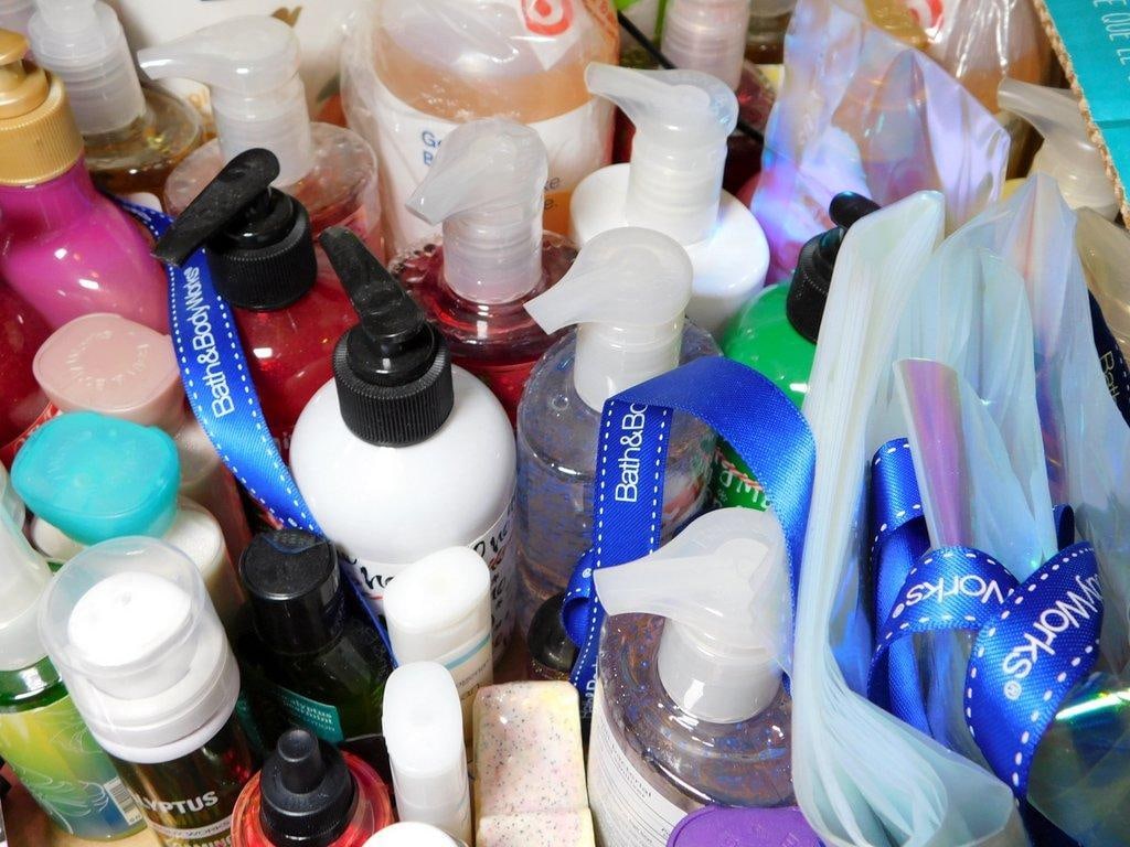 Large Assortment of Bath and Body Products and Personal Care Items, New - 8