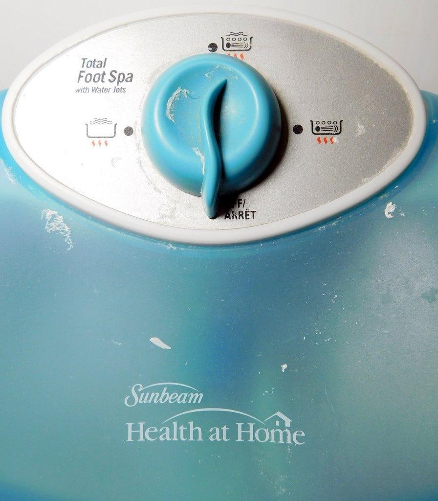 Household Appliances: Foot Spa, Iron, Air Purifier, and Fabric Steamer - 3