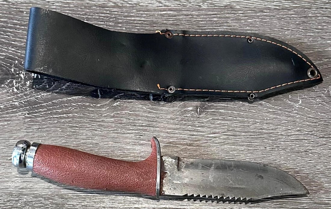 Hunting/Skinning Knife - 2
