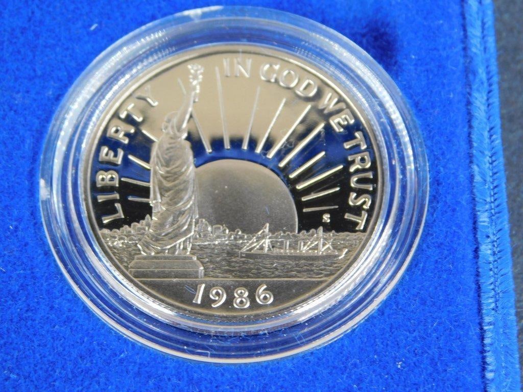 1986 United States Liberty Coins Three-Coin Set - 7