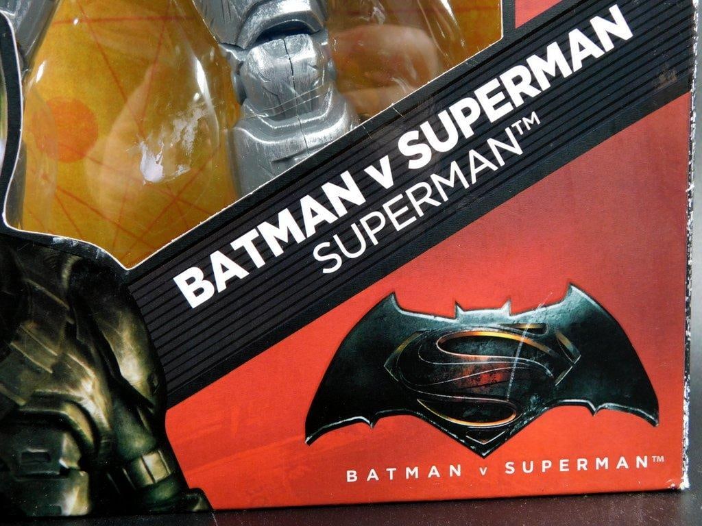 DC Multiverse Armored Batman - 3