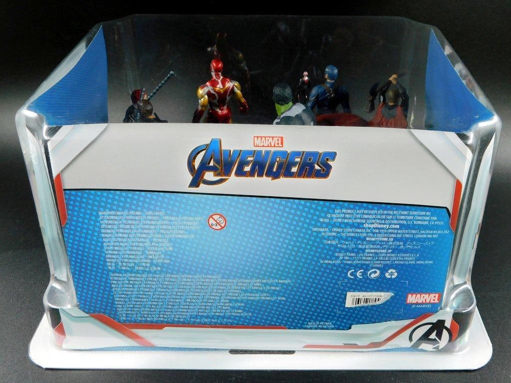 (Lot of 3) Disney figurine play sets featuring characters from Marvel and Pixar - 12
