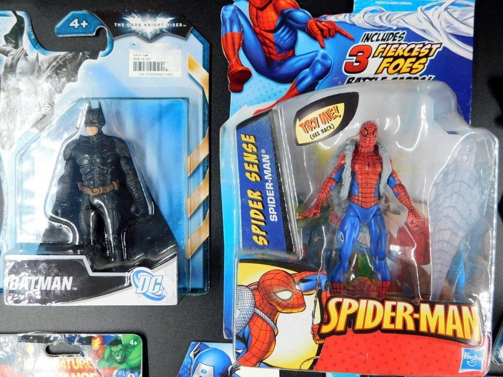 (Lot of 11) Variety of Superhero Action Figures from the Marvel and DC Universes - 6