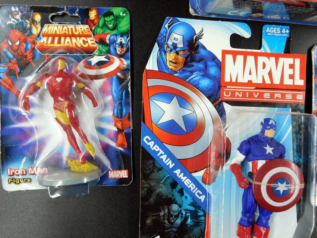 (Lot of 11) Variety of Superhero Action Figures from the Marvel and DC Universes - 8